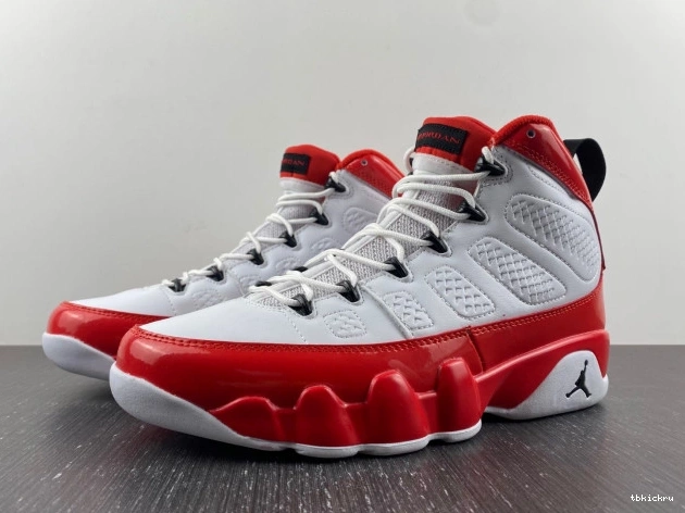 TBK 9 302370-160 Jordan Red Air White Retro Gym 0807